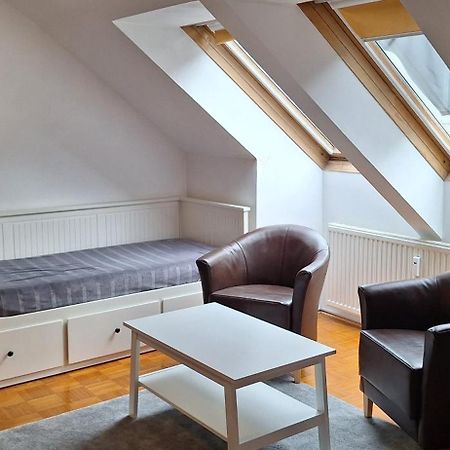 Flataid Apartment Obere Bahnstrasse - Grazer Messe ภายนอก รูปภาพ