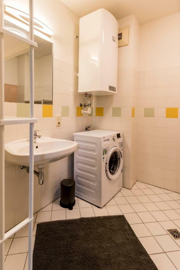 Flataid Apartment Obere Bahnstrasse - Grazer Messe ภายนอก รูปภาพ
